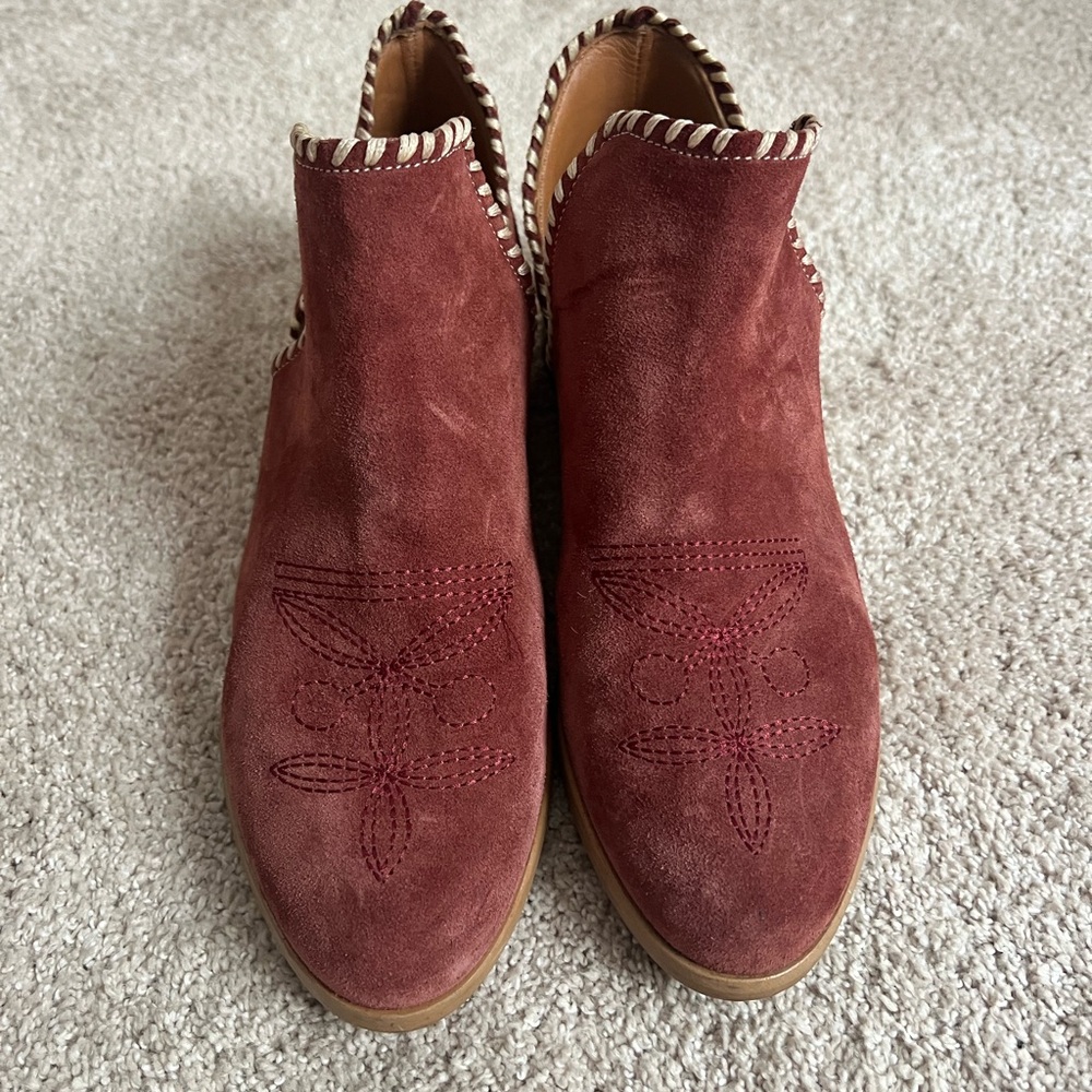 Sundance Suede Ankle Booties-  Burgundy - Italian Made size 37 (7) - Picture 6 of 10